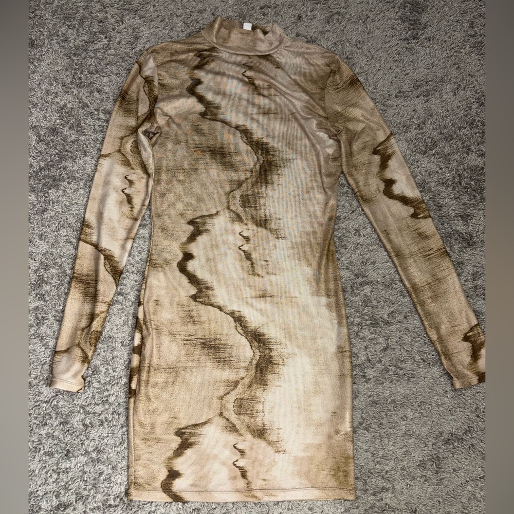 Elegant Brown Patterned Dress